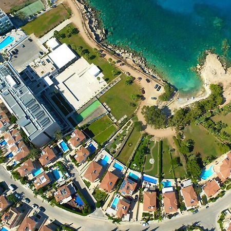 Villa Celine Протарас Екстериор снимка