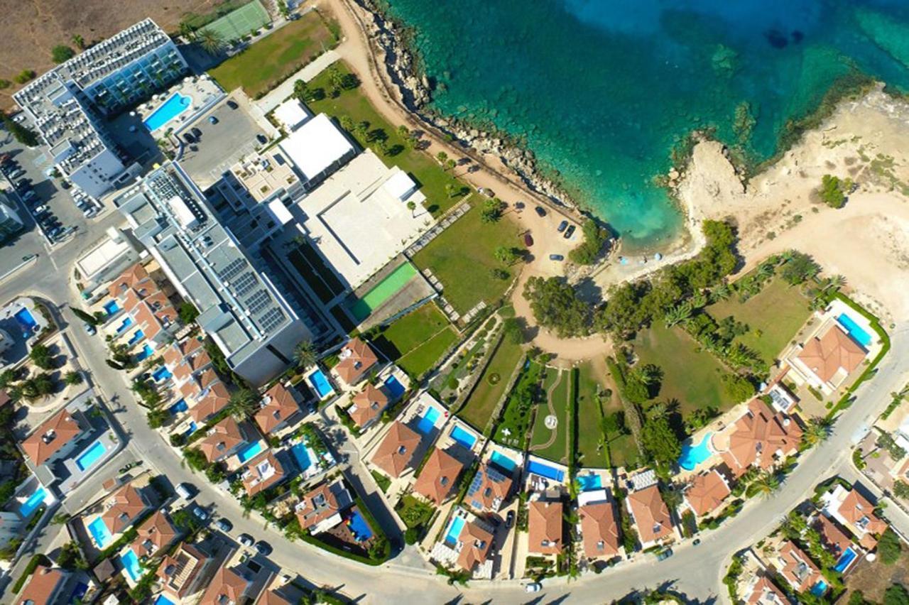 Villa Celine Протарас Екстериор снимка